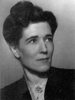 Georgette Heyer photo fr LIbraryThing